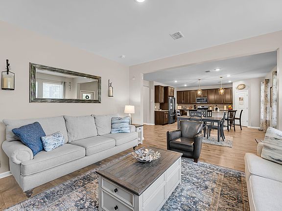 4th image of 114 Wappoo Trace Ln