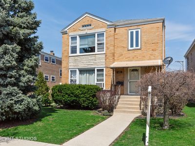 6055 N Sauganash Ave, Chicago, IL, 60646