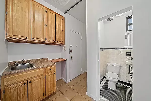 Rented by Vector New York, LLC | media 15