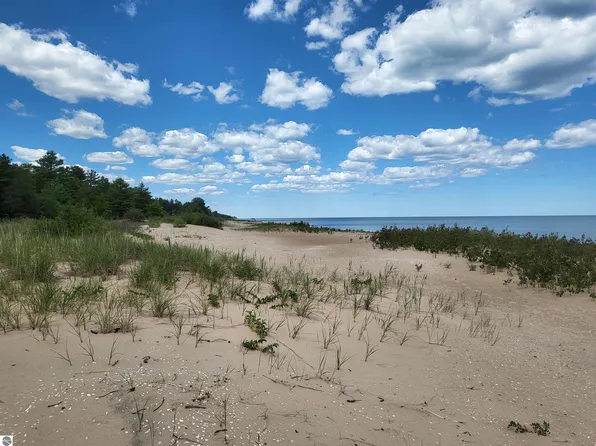 5600 N Us Highway 23, Oscoda, MI 48750