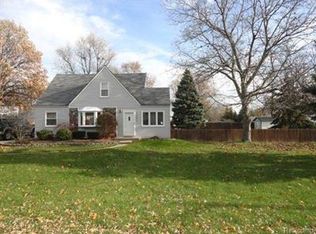 3257 Seminole Trl, Monroe, MI 48162