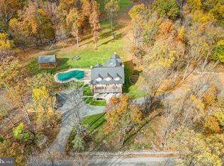 17345 Raven Rocks Rd, Bluemont, VA 20135