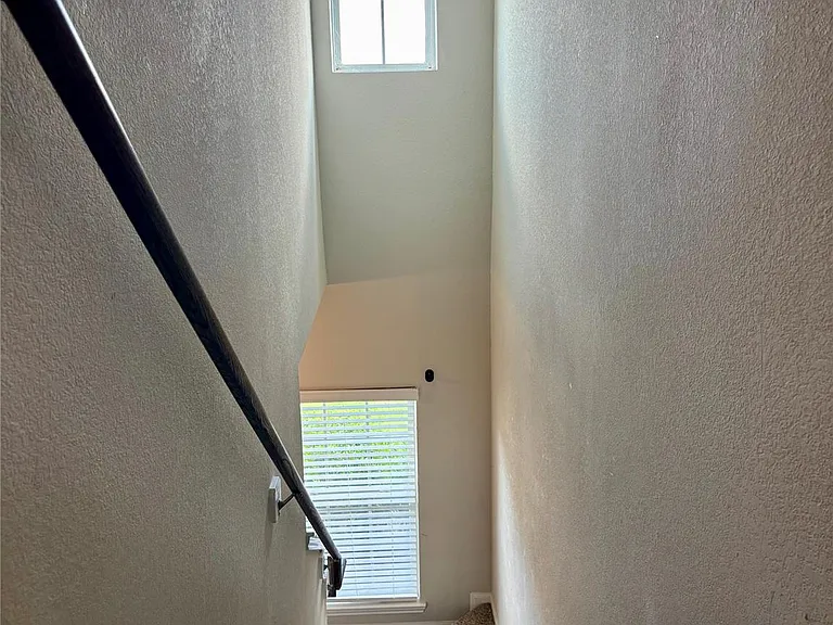 25364 Grotto Falls Ln — Photo 6