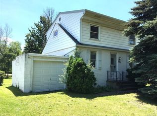 7507 Packard Rd, Niagara Falls, NY 14304