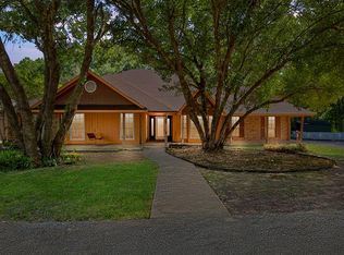 750 Mill Creek Rd, Lancaster, TX 75146
