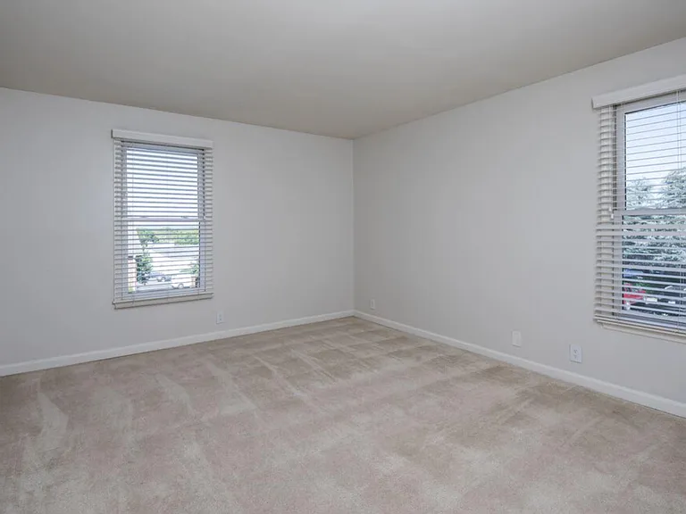 Blythewood — Photo 21