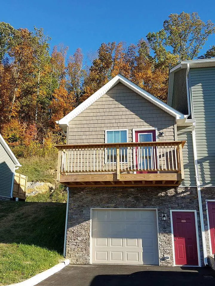 1 bed, 650 sqft, $975 — Photo 1