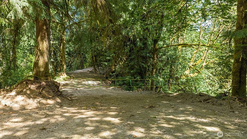 4th image of 0 N Robinson Road