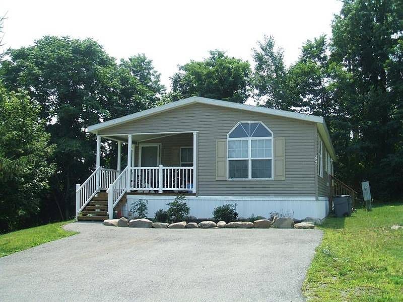 1st image of 506 Watch Hill Dr