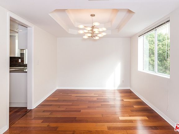 4th image of 11648 Mayfield Ave APT 302