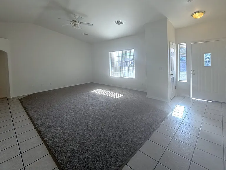 1748 Club Ave — Photo 4