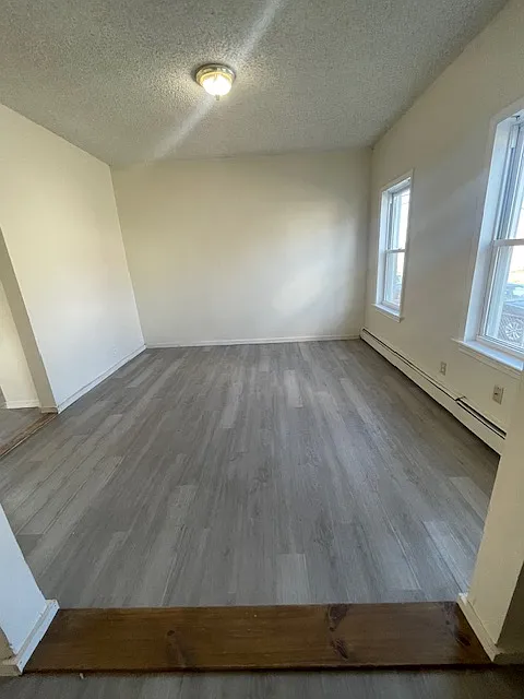 Building Photo - 23 Ellis Ave