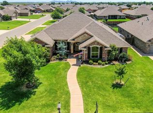 920 Isabella Ln, Altus, OK 73521