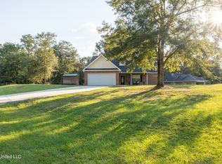 142 Stone Hollow Trce, Carriere, MS 39426