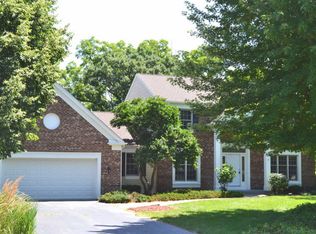 235 Hilltop Ln, Dundee, IL 60118