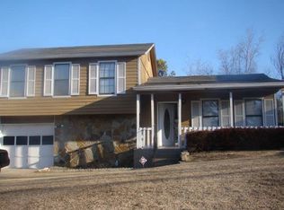 5238 Rosestone Dr, Lilburn, GA 30047