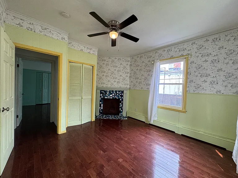 156 Vinton St — Photo 9