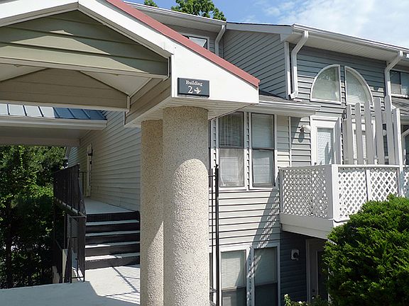 Hillside Townhomes and Garden Villas