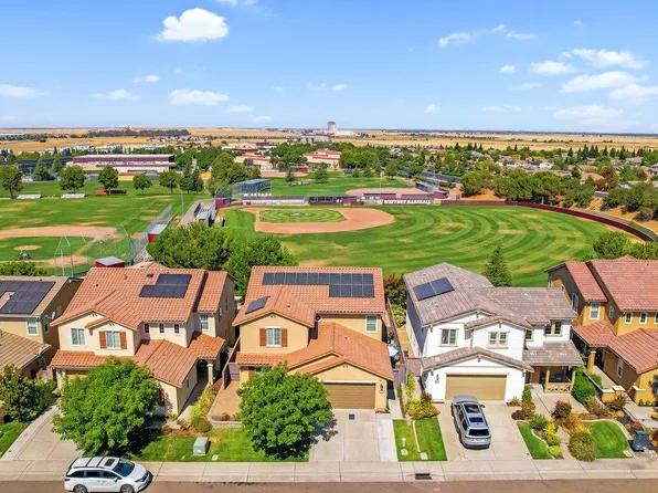 848 Calico Dr, Rocklin, CA 95765