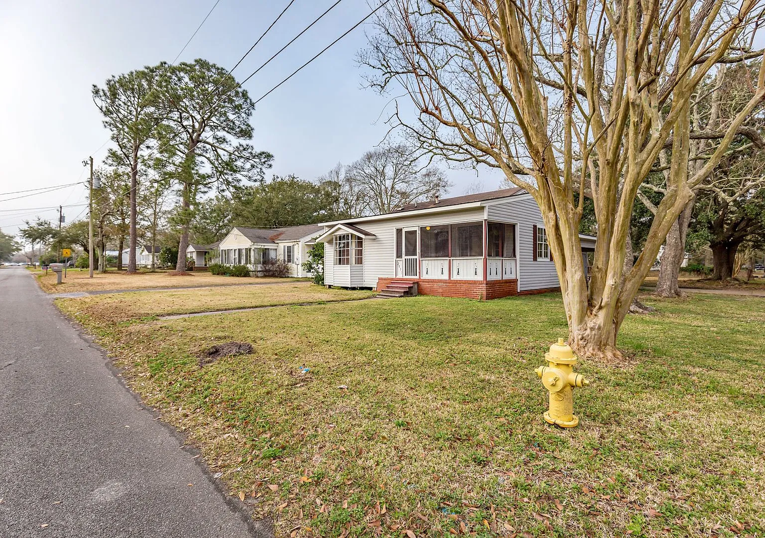 Cozy 2-Bedroom Home in Pascagoula — Photo 2