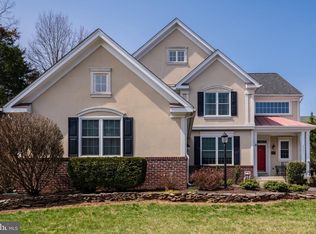 25451 Planting Field Dr, Chantilly, VA 20152