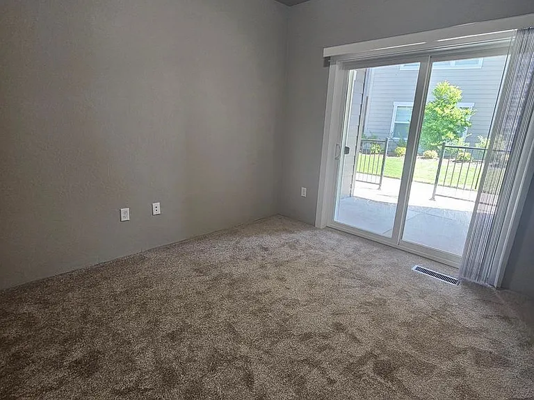 3515 Juanipero Way — Photo 14
