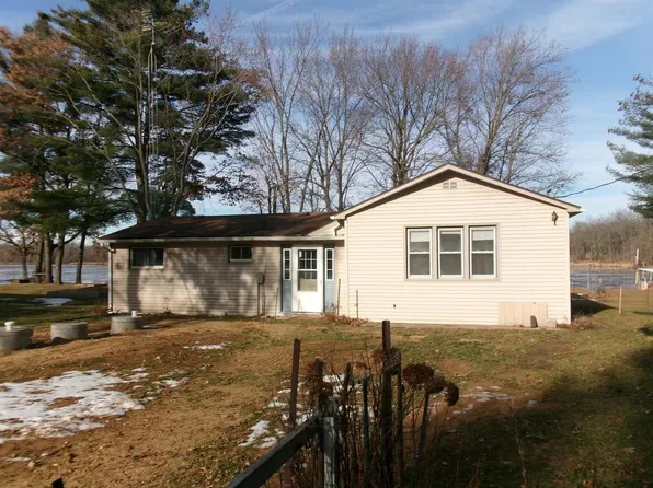 W5716 Fish Court, Montello, WI 53949