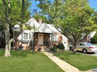 7 Vivian Ct #1X, Fair Lawn, NJ 07410