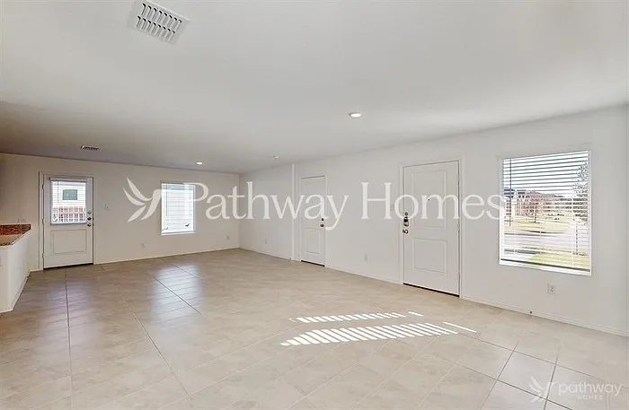 8801 Red Fox Trl — Photo 5