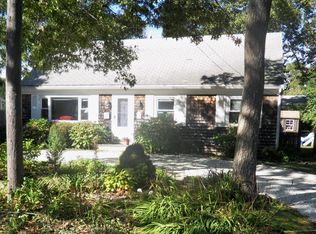 76 Priscilla St, East Falmouth, MA 02536