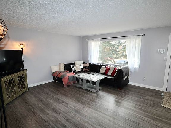 5th image of 6714 149th Ave NW