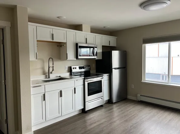 100 E Fireweed Ln #4, Anchorage, AK 99503