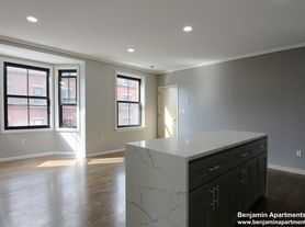 151 W Brookline St, Boston, MA