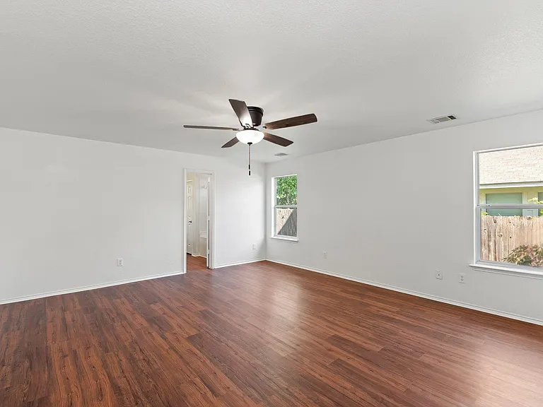 2571A Georgian Dr — Photo 21