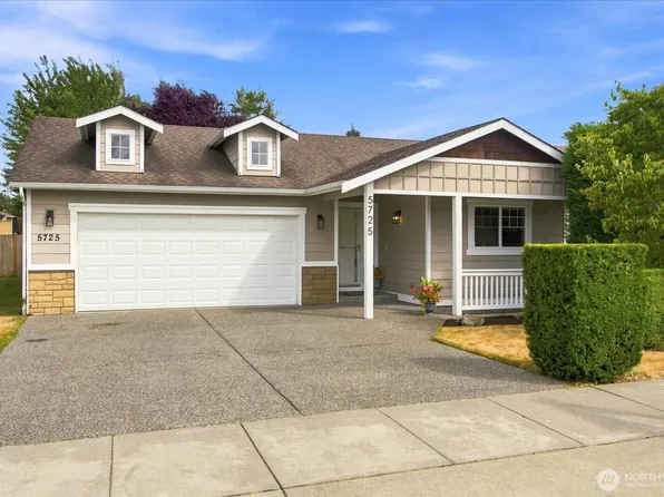 5725 121st Place NE, Marysville, WA 98271