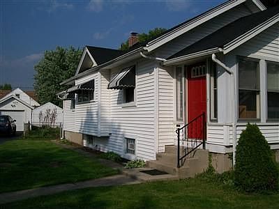3rd image of 2838 Wayland Ave