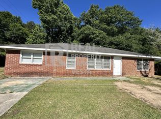 4085 Southview Dr, Macon, GA 31206