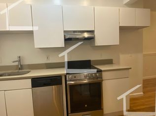8 Cleveland Pl #2, Boston, MA 02113