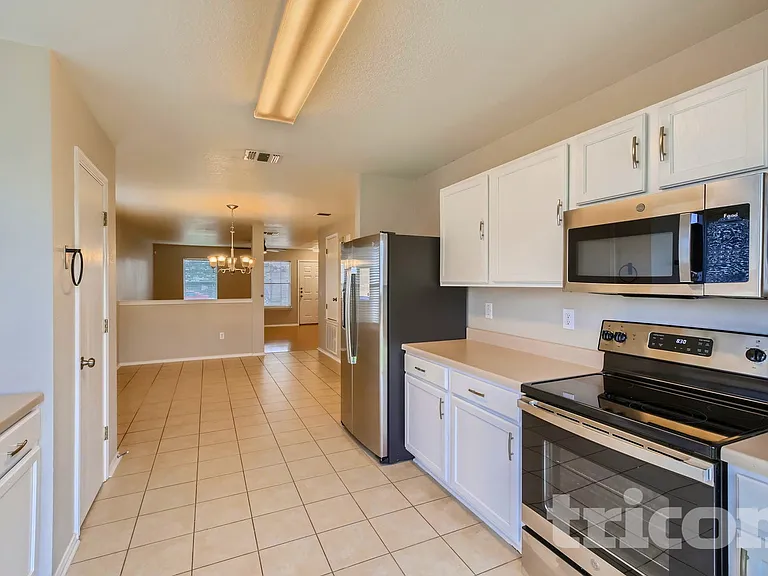 9227 Dublin Hts — Photo 5