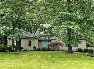156 Wedgewood Rd, Southington, CT 06489