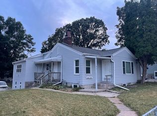 8001 University Ave, Cedar Falls, IA 50613