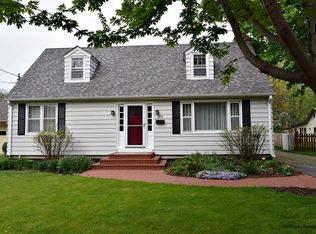 219 N Jefferson St, Batavia, IL