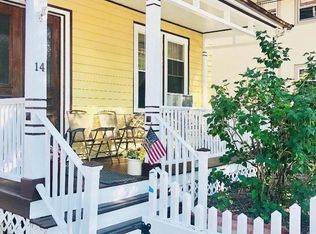 14 Cypress St #2A, Brookline, MA 02445