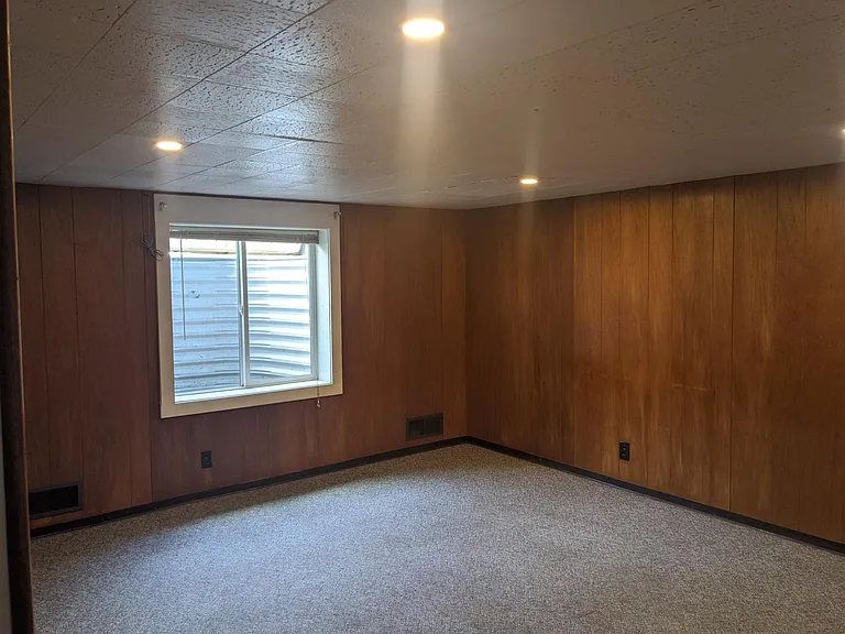 517 S 13th Ave — Photo 24