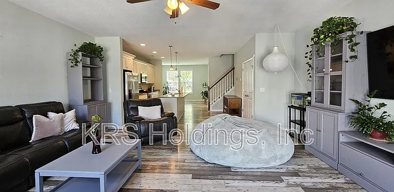 918 Hillside Ave — Photo 9