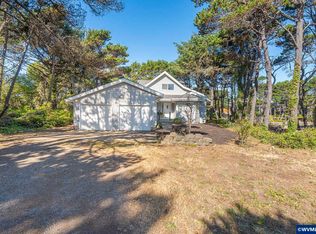 6765 Glen Ave, Gleneden Beach, OR 97388