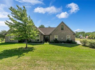 610 Greenwood Rd, Decatur, TX 76234