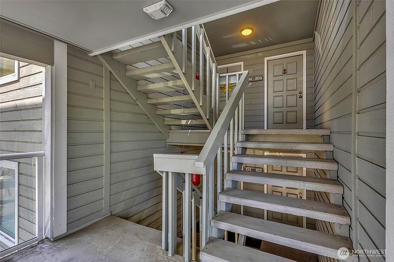 5th image of 22213 6th Avenue S #203