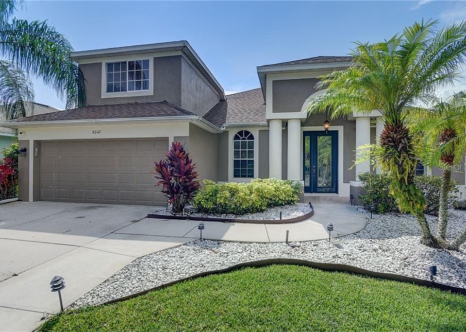 1st image of 9047 Pinebreeze Dr