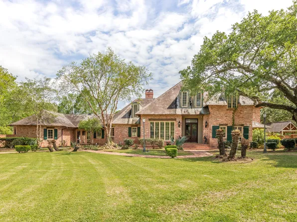 116C Jean Baptiste Dr, Lafayette, LA 70503